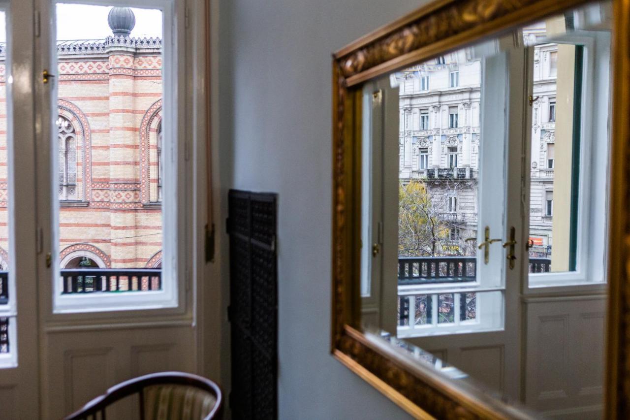 Luxury Downtown 3 Bedroom Apartment By Synagoge With Beautiful View Будапеща Екстериор снимка