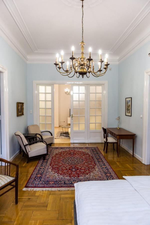 Luxury Downtown 3 Bedroom Apartment By Synagoge With Beautiful View Будапеща Екстериор снимка