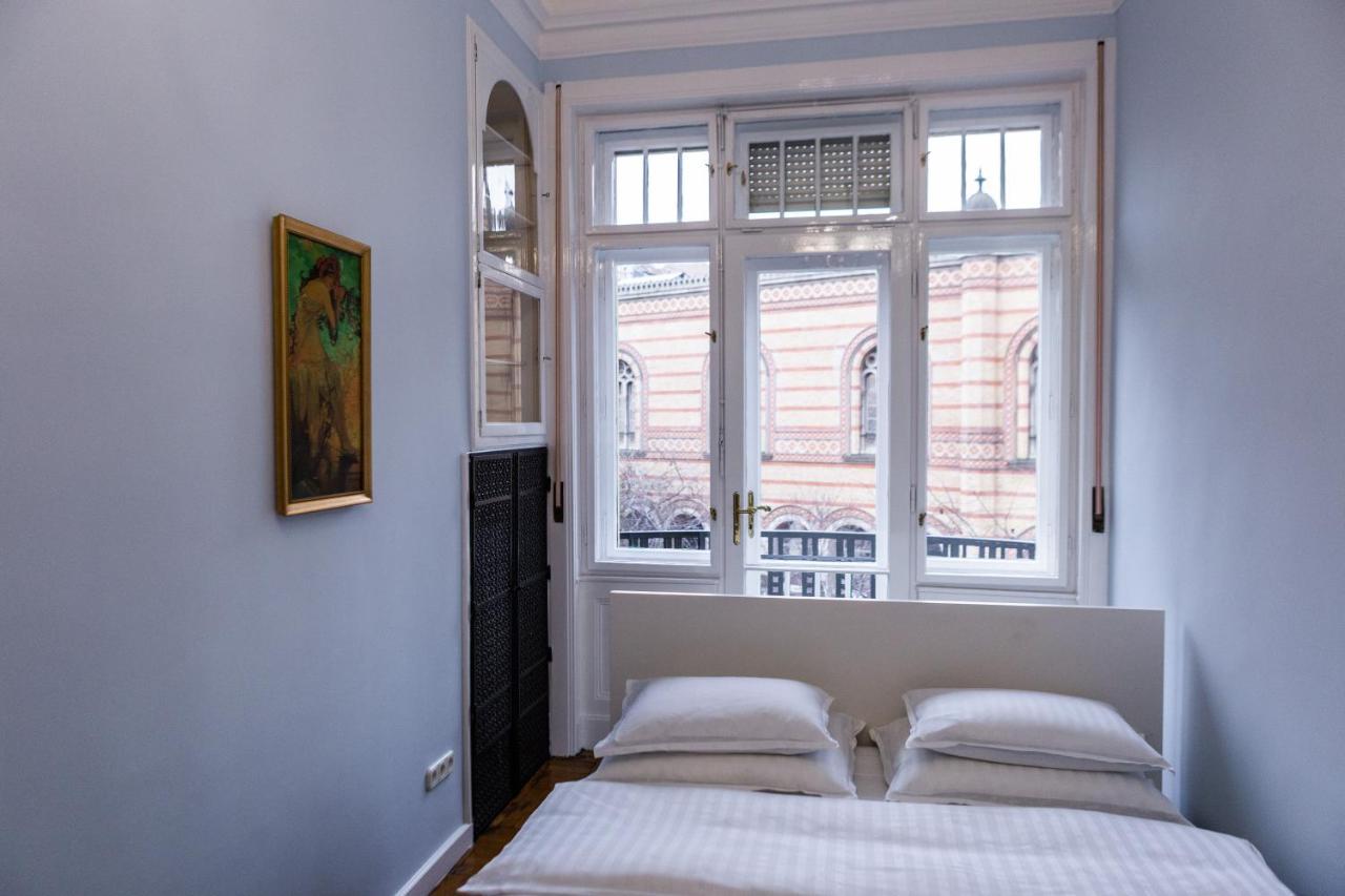 Luxury Downtown 3 Bedroom Apartment By Synagoge With Beautiful View Будапеща Екстериор снимка